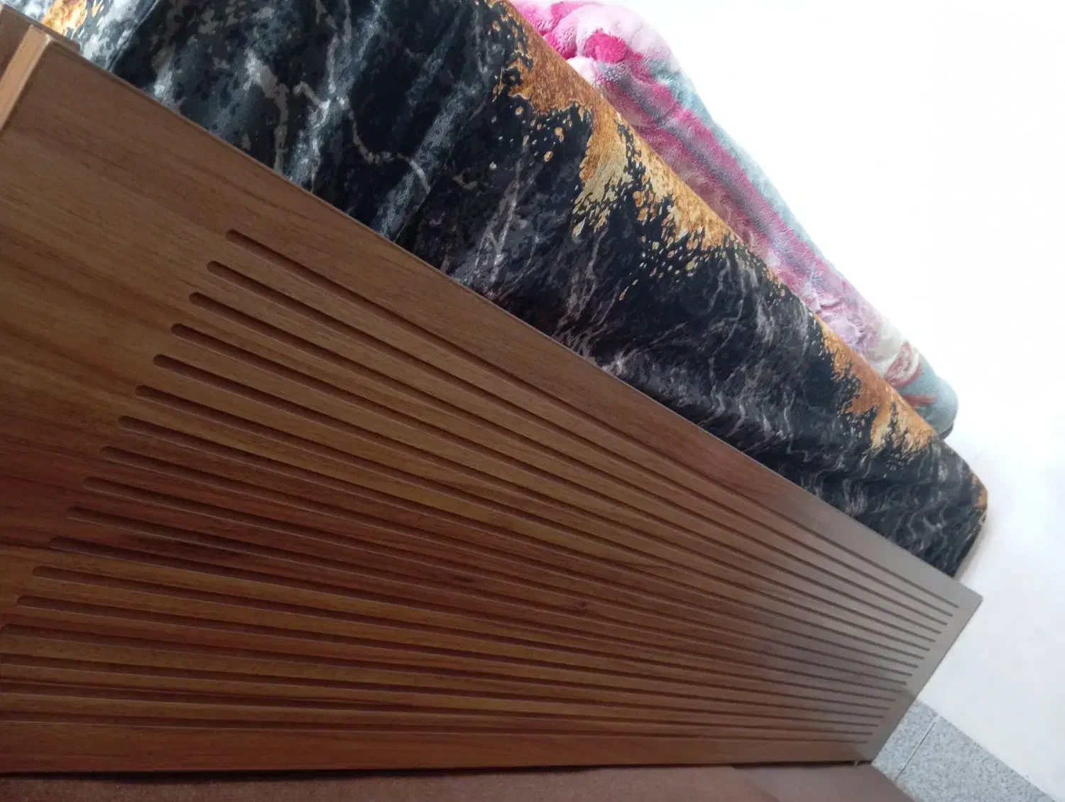 تخت و تشک|تخت و سرویس خواب|گنبد کاووس, |دیوار