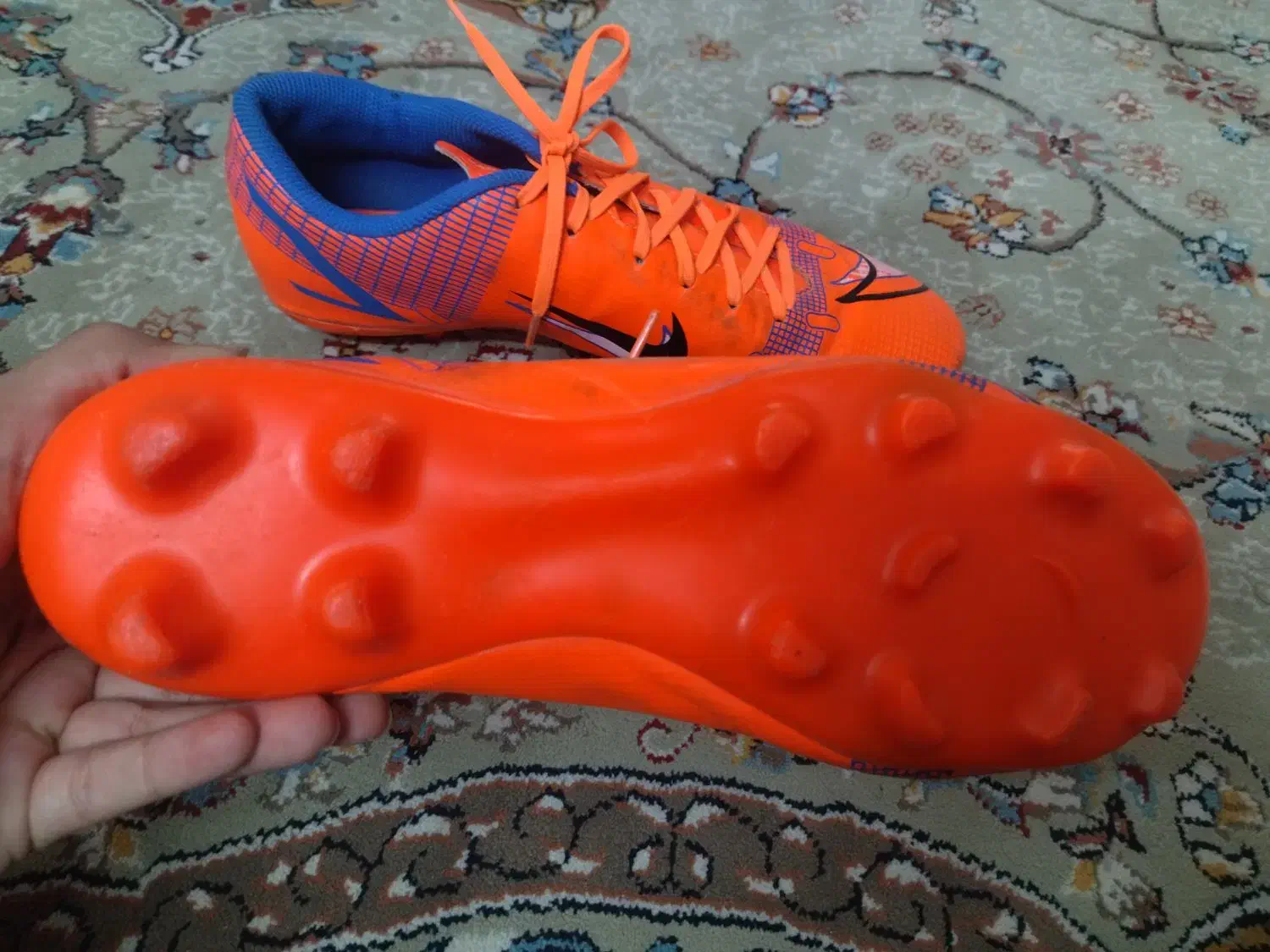 استوک چمن کفش چمن|کیف، کفش، کمربند|کاشمر, |دیوار