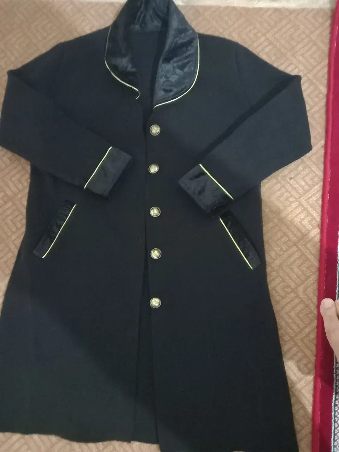 پالتو|لباس|خرم‌آباد, |دیوار