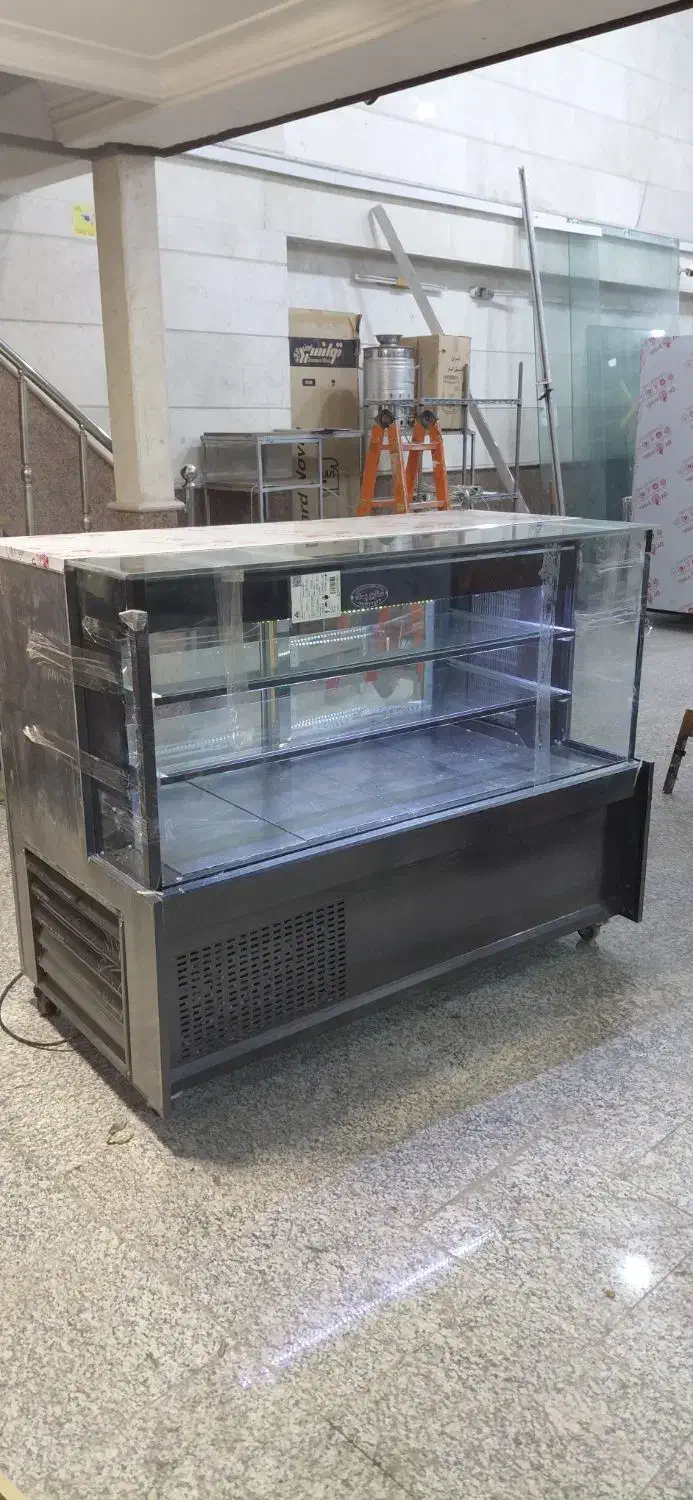 یخچال مکعبی رویه میزه کاری /تولید یخچال صنعتی|فروشگاه و مغازه|رشت, شهرک آیت الله منتظری|دیوار