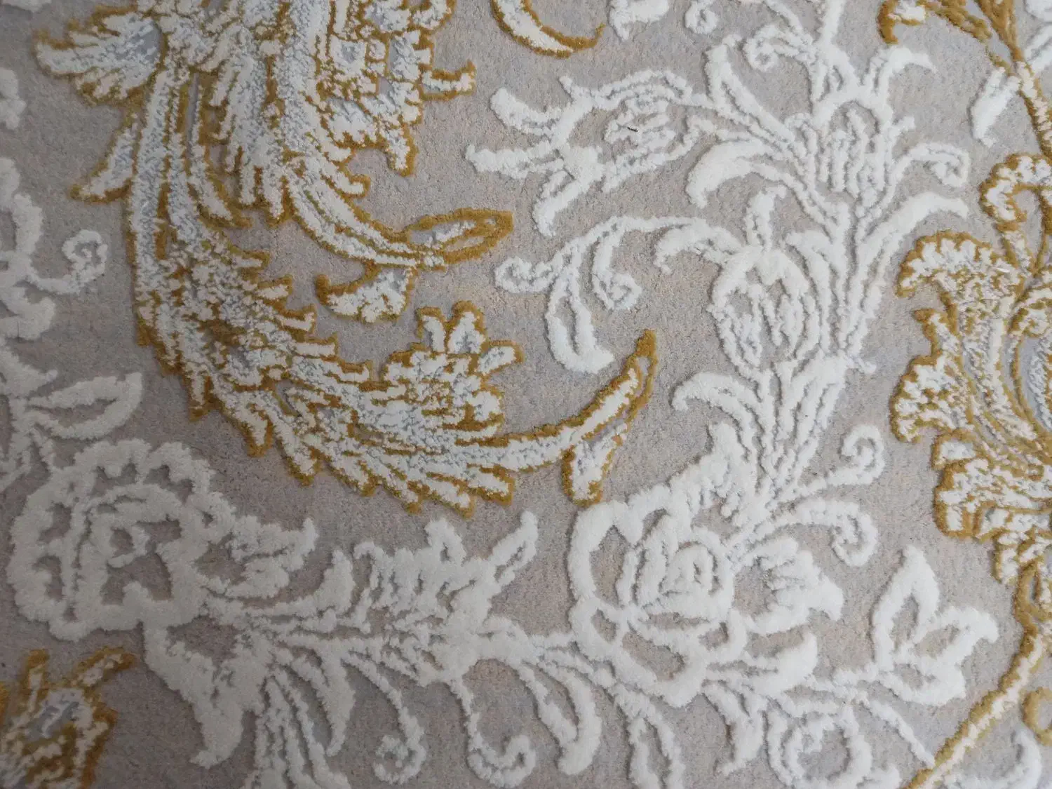 فرش|فرش|فردیس, فرامرزیه|دیوار