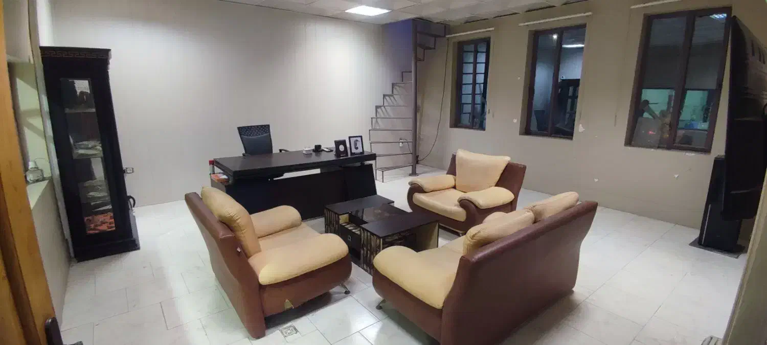 سوله در تاپ ترین منطقه.جنب نمایشگاه بینالمللی|اجارهٔ دفتر صنعتی، کشاورزی، تجاری|چابهار, |دیوار