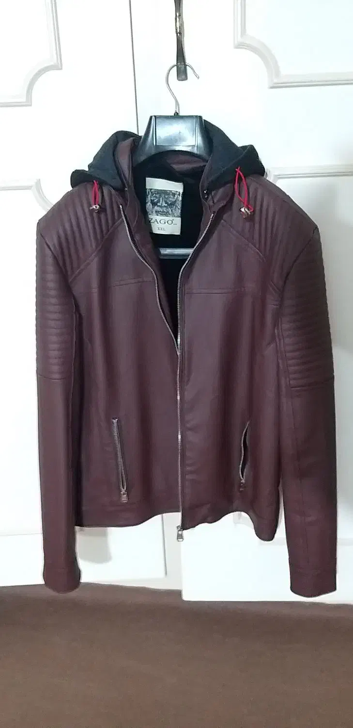 کاپشن چرم زرشکی|لباس|سلماس, |دیوار