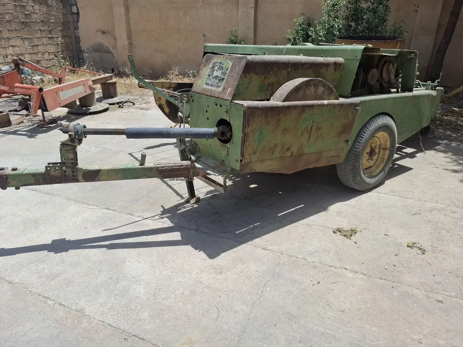 بیلر جاندیر|ماشینآلات صنعتی|گتوند, |دیوار