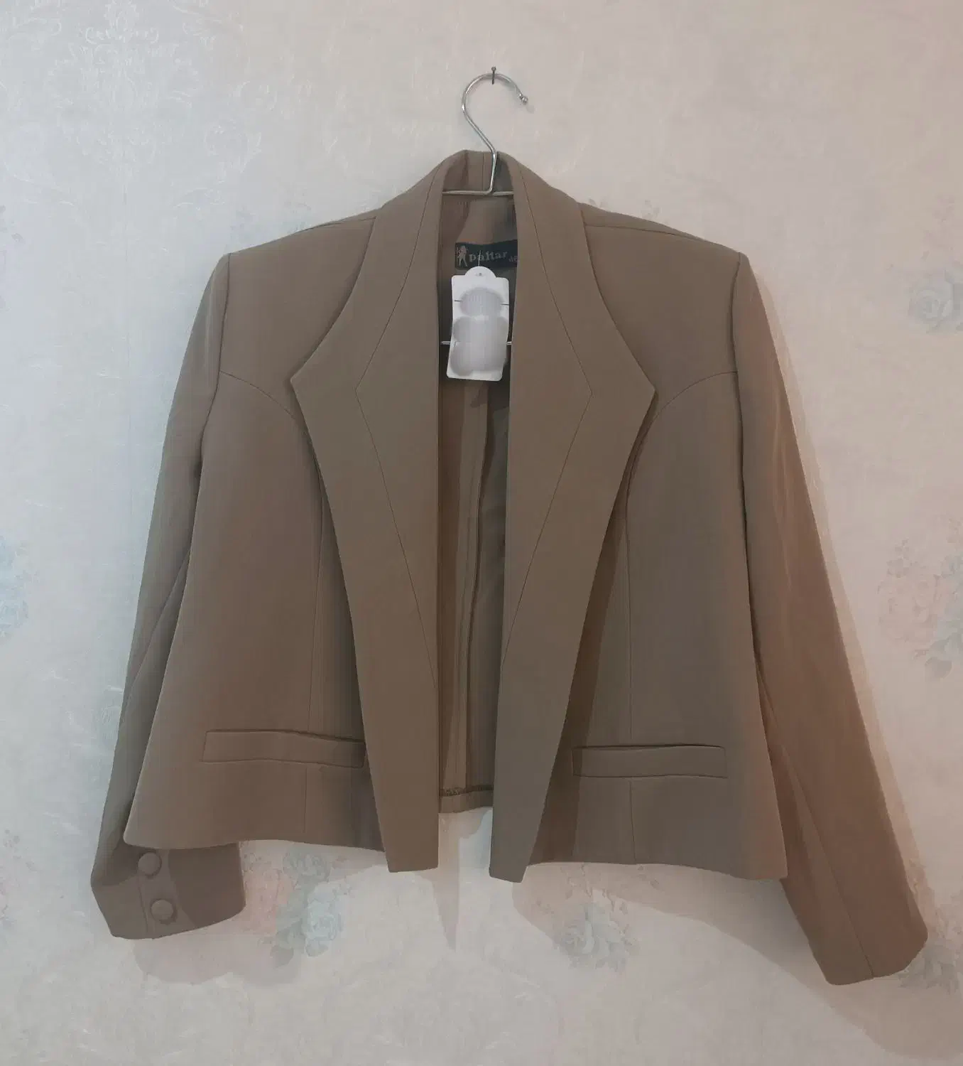 کت مجلسی|لباس|ایلام, |دیوار