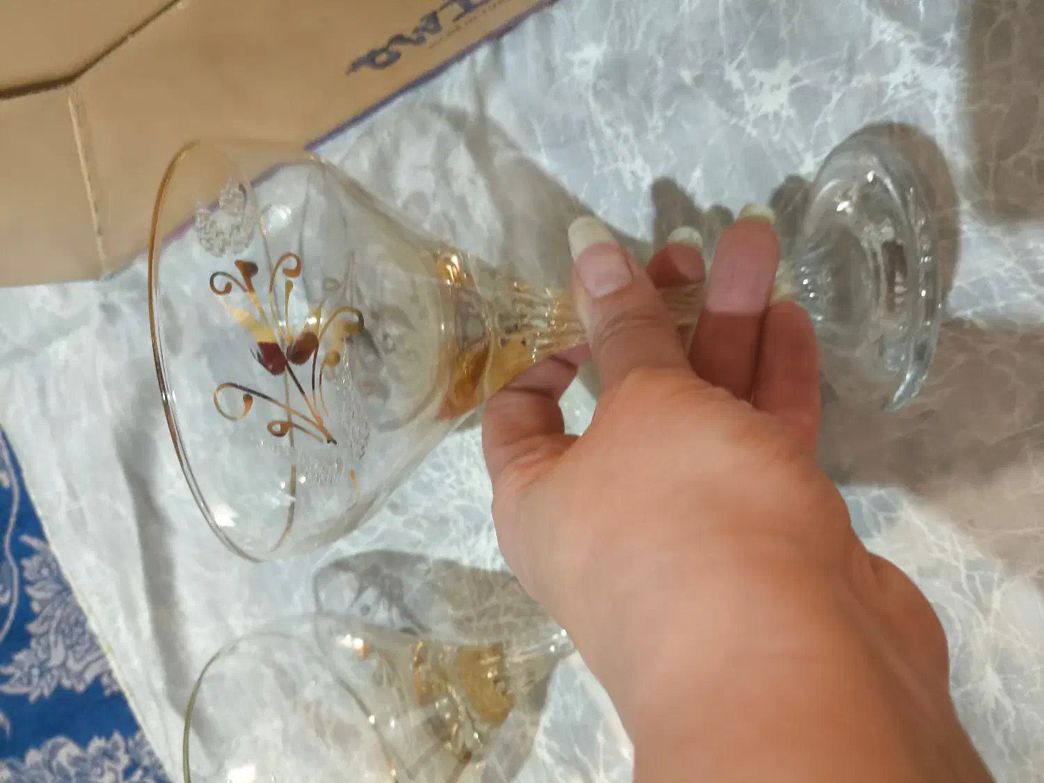 جام پایه بلند طرح برجسته ترک تخفیف دارد|صنایع دستی و سایر لوازم تزئینی|تهران, خواجه نظام الملک|دیوار