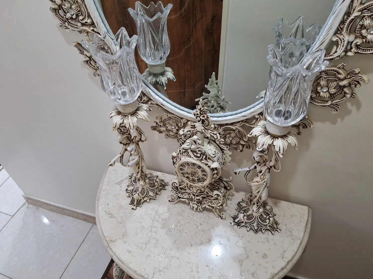 آیینه و شمعدان|آینه|تهران, مقدم|دیوار