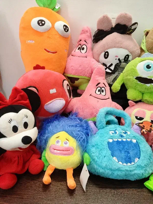 فروش عروسکهای خارجی|اسباببازی|مشهد, کوثر|دیوار