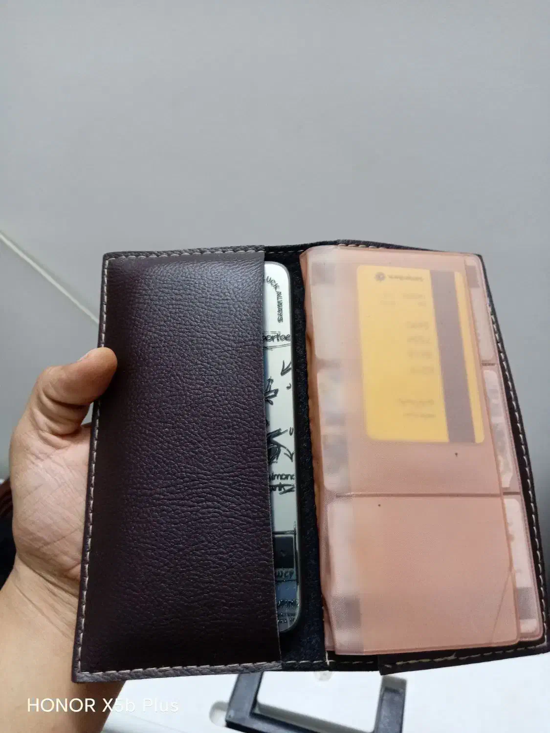 کیف پول چرم|کیف، کفش، کمربند|نیشابور, گمنام غربی|دیوار