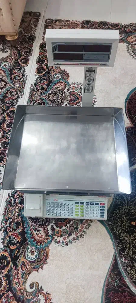 ترازو محک 5 صفر در حد نو|فروشگاه و مغازه|کرج, استاندارد|دیوار