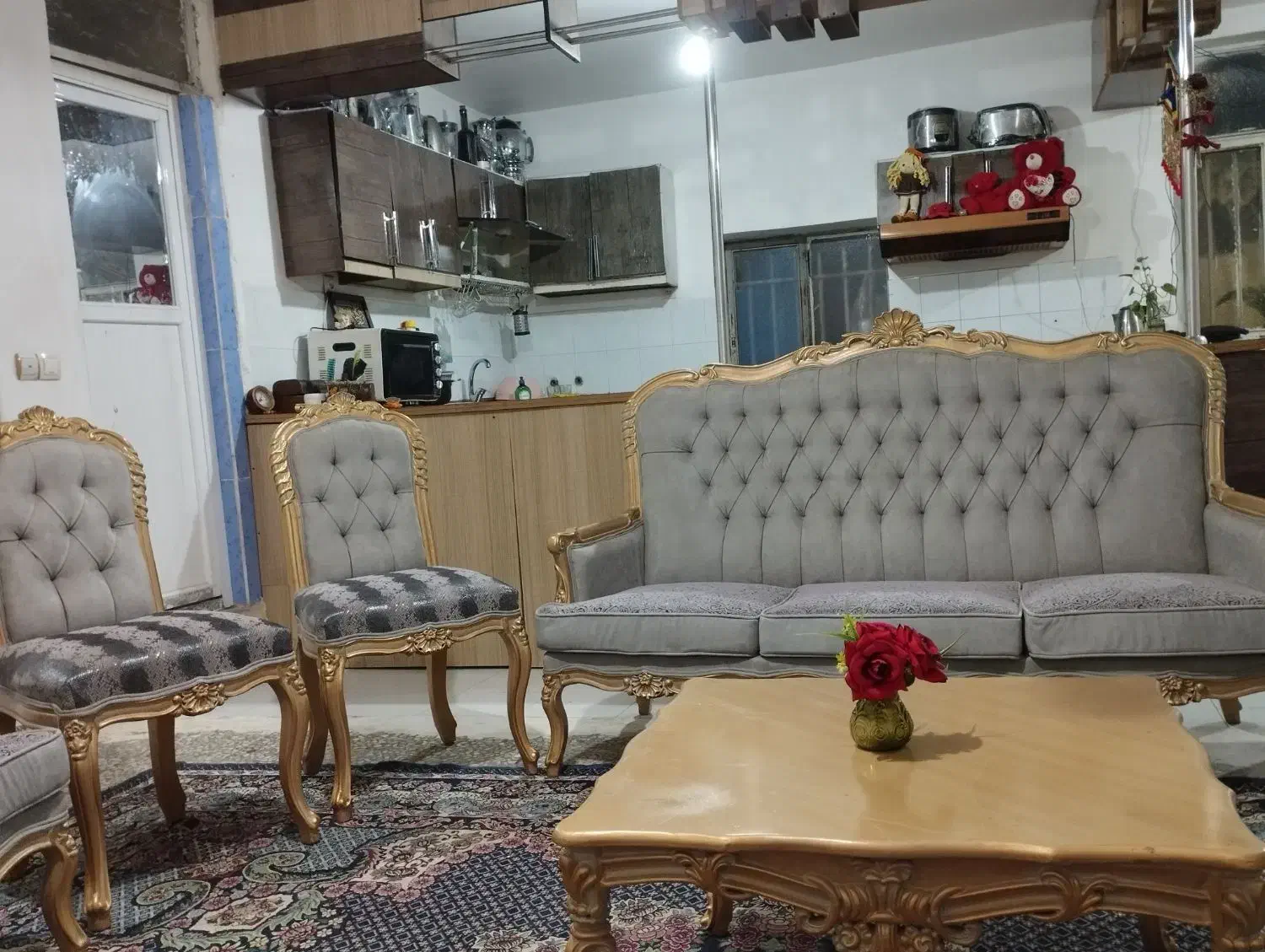 مبل ۹نفره|مبلمان خانگی و میز عسلی|بم, |دیوار