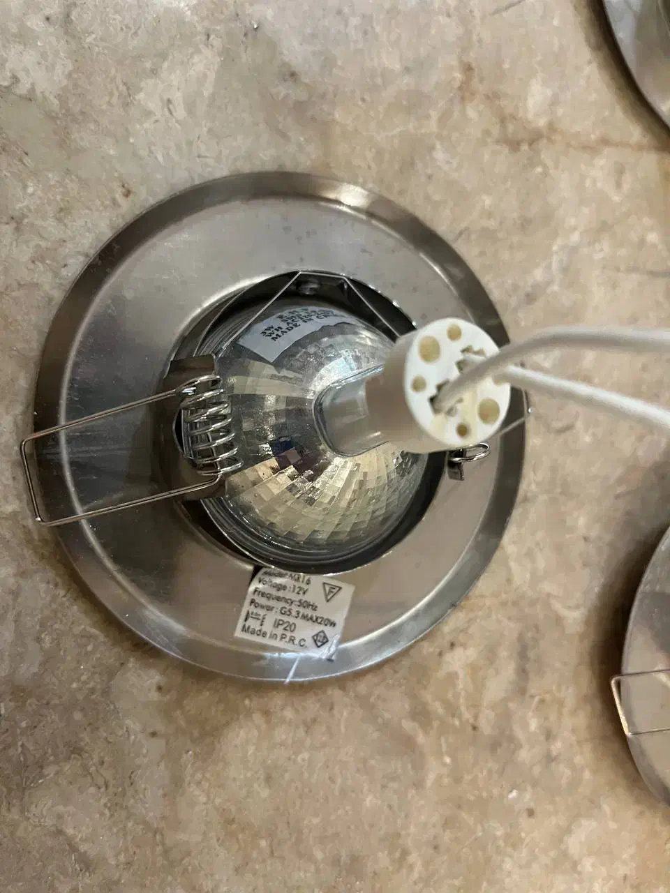 لامپ هالوژن سقفی|لامپ و چراغ|تهران, شهر زیبا|دیوار