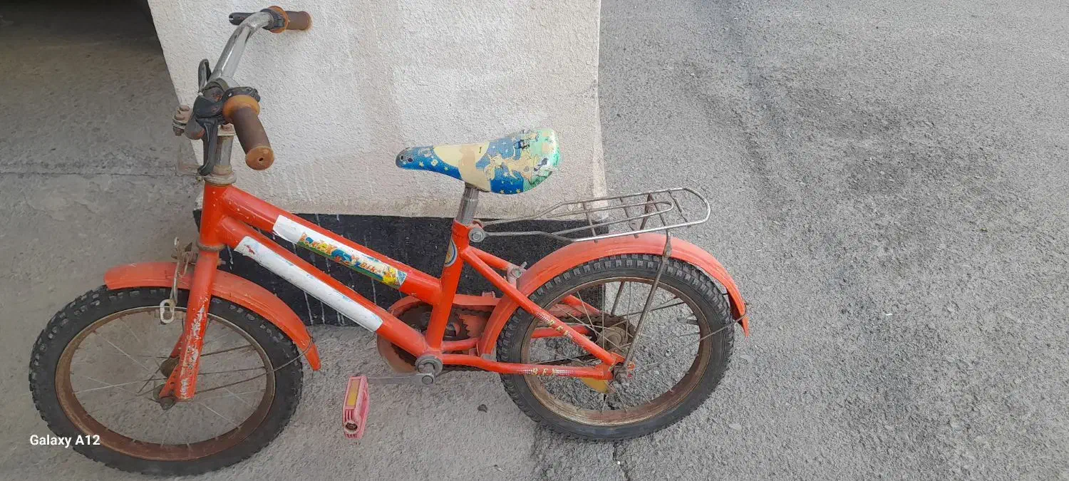 دوچرخه سایز ۱۲|دوچرخه، اسکیت، اسکوتر|هشتگرد, شهرک پارسیان|دیوار