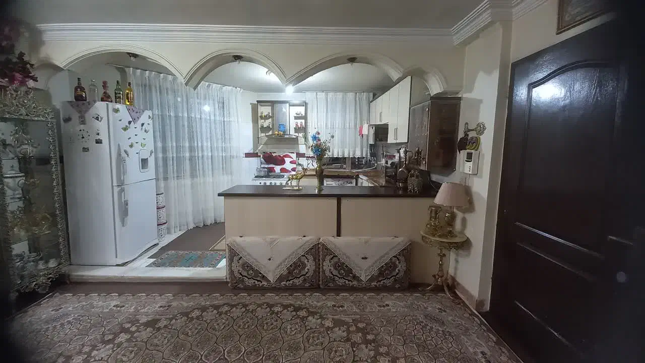 ۶۲ متر ۲ خواب درشهرک بهشتی|اجارهٔ آپارتمان|تهران, تختی|دیوار