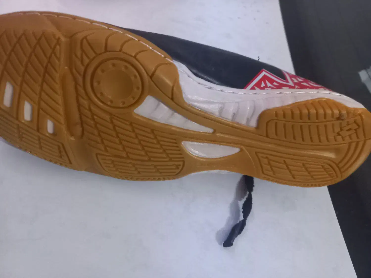 کفش فوتسال نایک|کیف، کفش، کمربند|زنجان, |دیوار