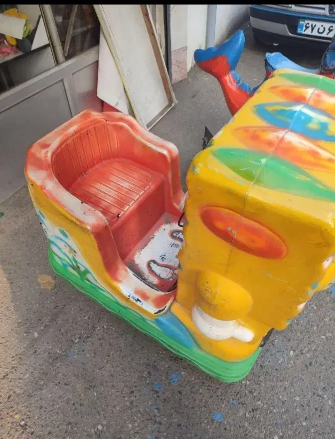 دستگاه تکان دهنده باب اسفنجی|اسباب‌‌بازی|رشت, یخسازی|دیوار