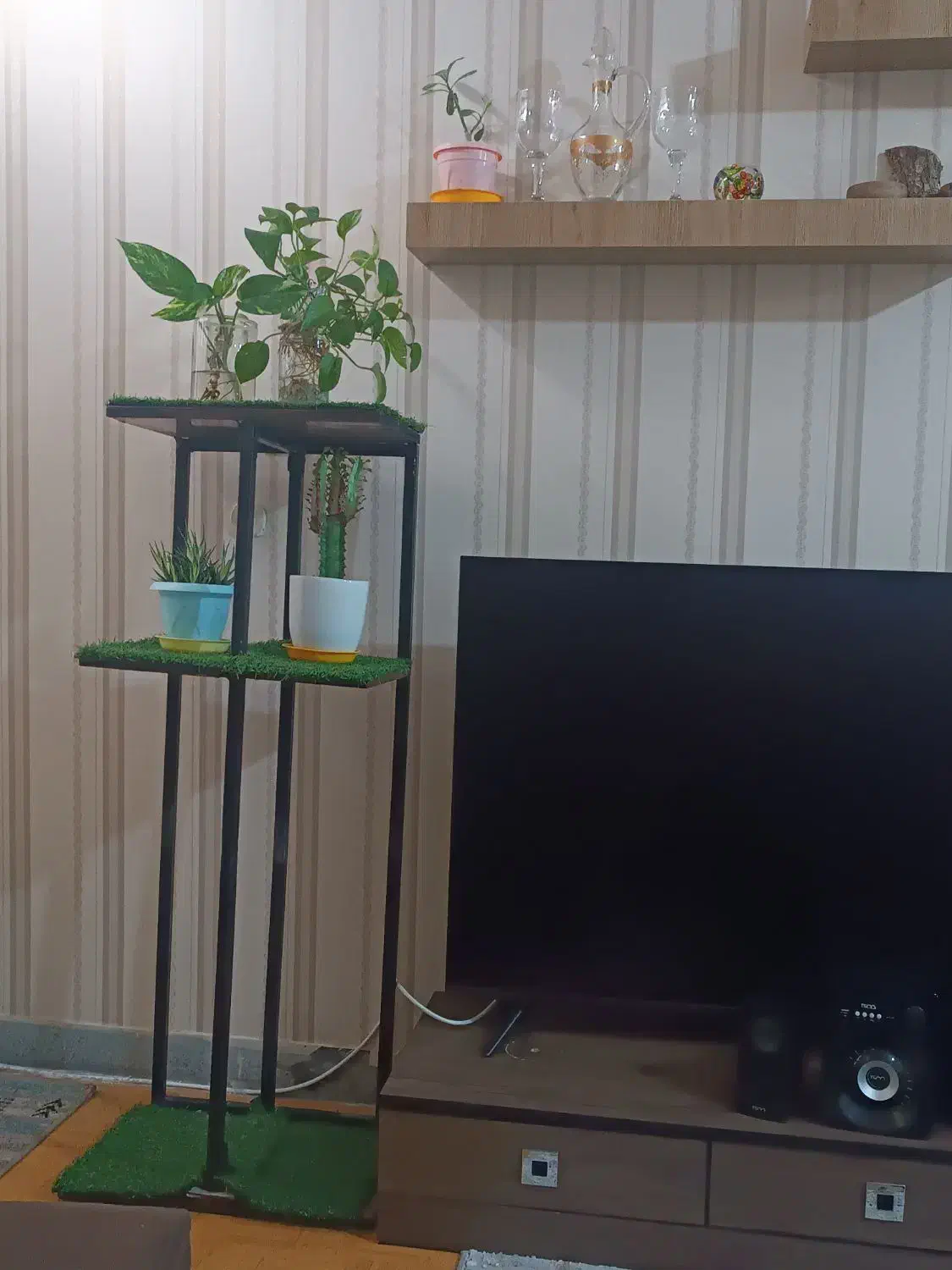 شلف گلدون|صنایع دستی و سایر لوازم تزئینی|محمدشهر, محمدشهر|دیوار