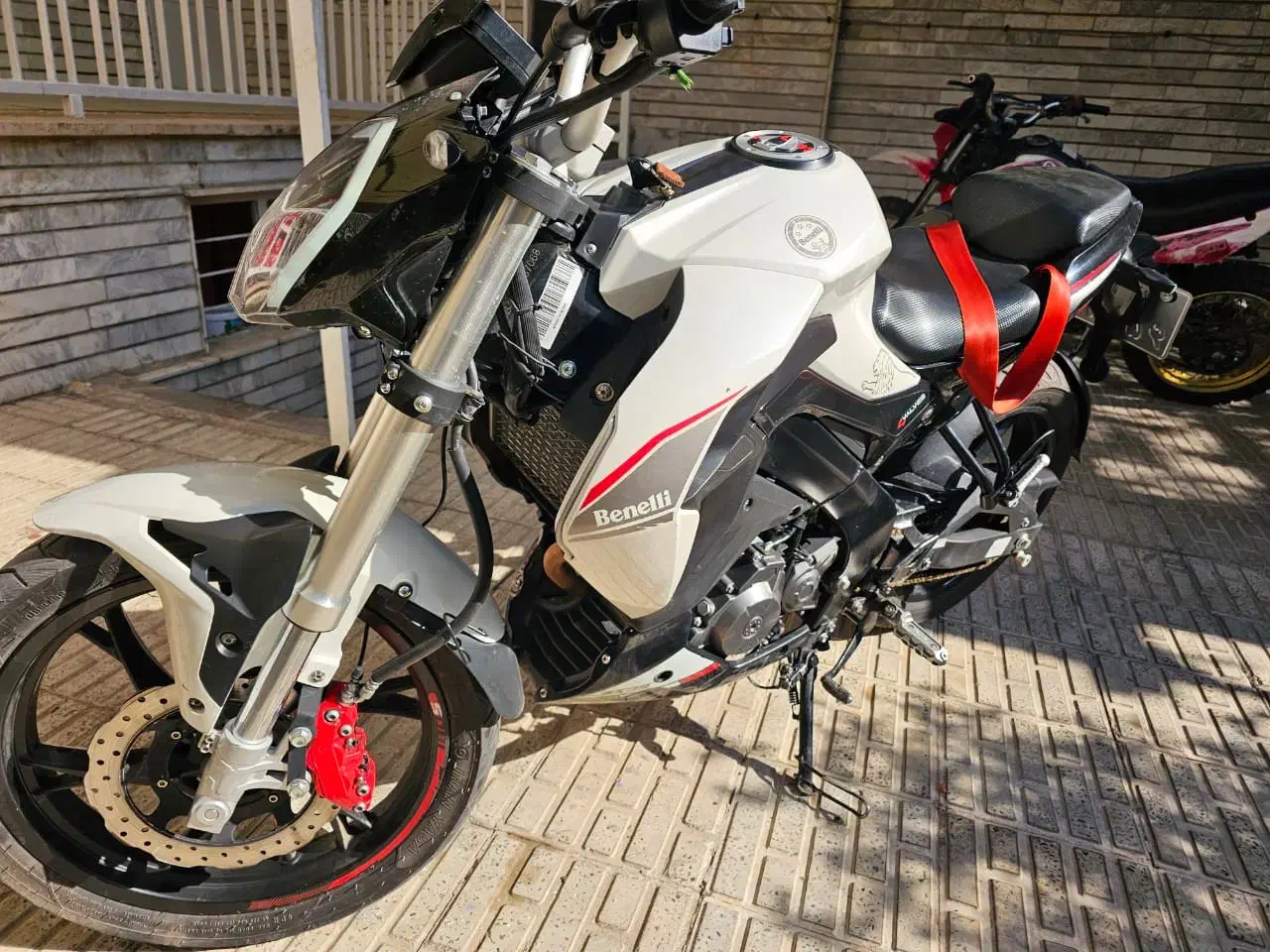 موتور بنلی 180 نیو فیس|موتورسیکلت|هشتگرد, مدرس|دیوار