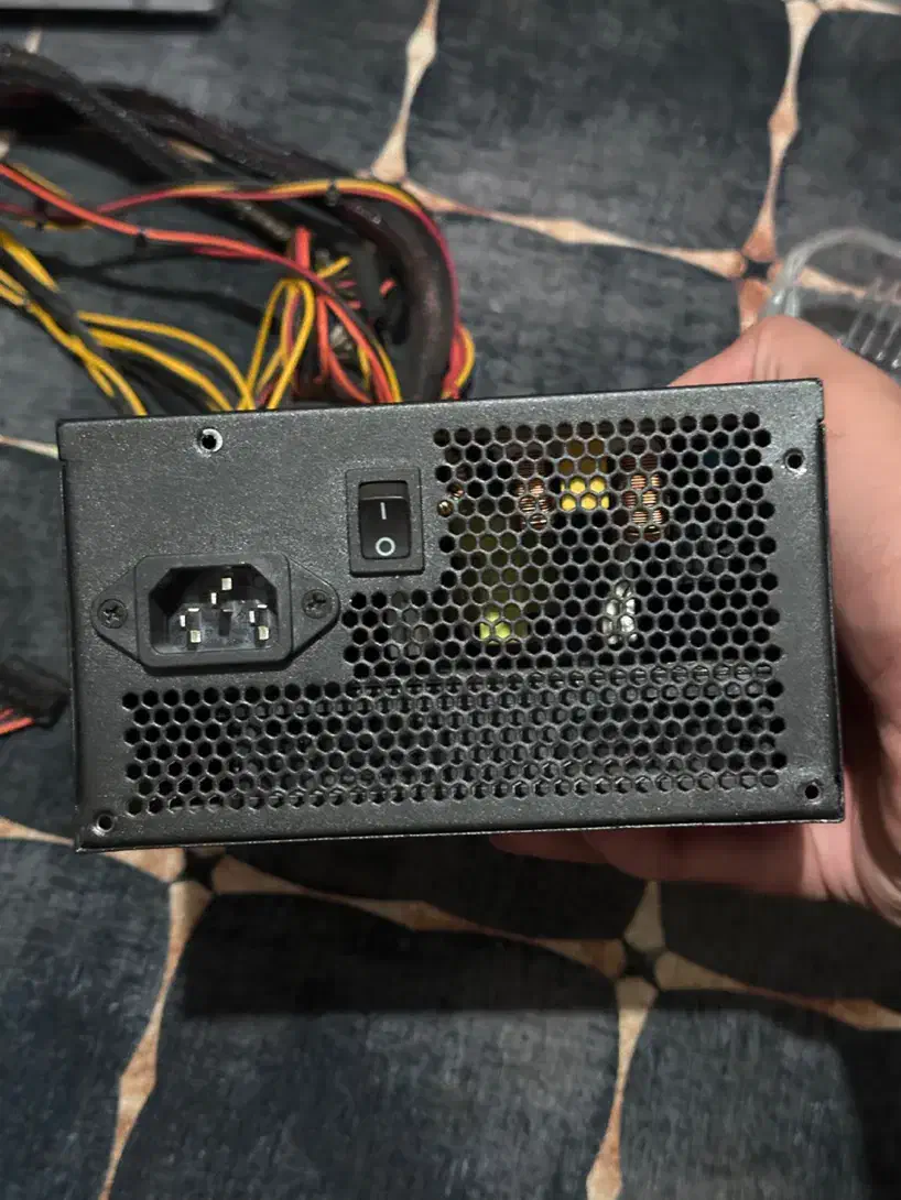 پاور ۷۰۰ وات کولر مستر|قطعات و لوازم جانبی رایانه|هشتگرد, فاز ۲ مهستان|دیوار