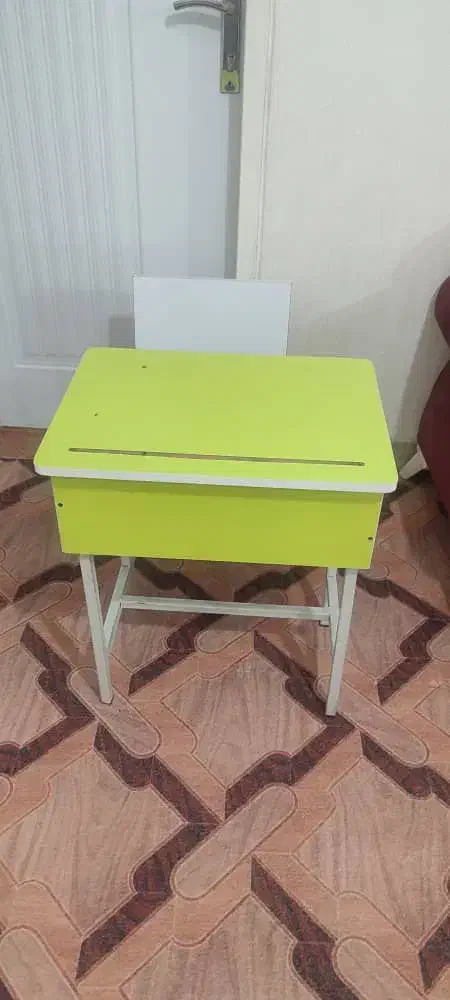 میز تحریر درحد نو فلز ام دی اف|میز تحریر و کامپیوتر|شیراز, فرگاز|دیوار