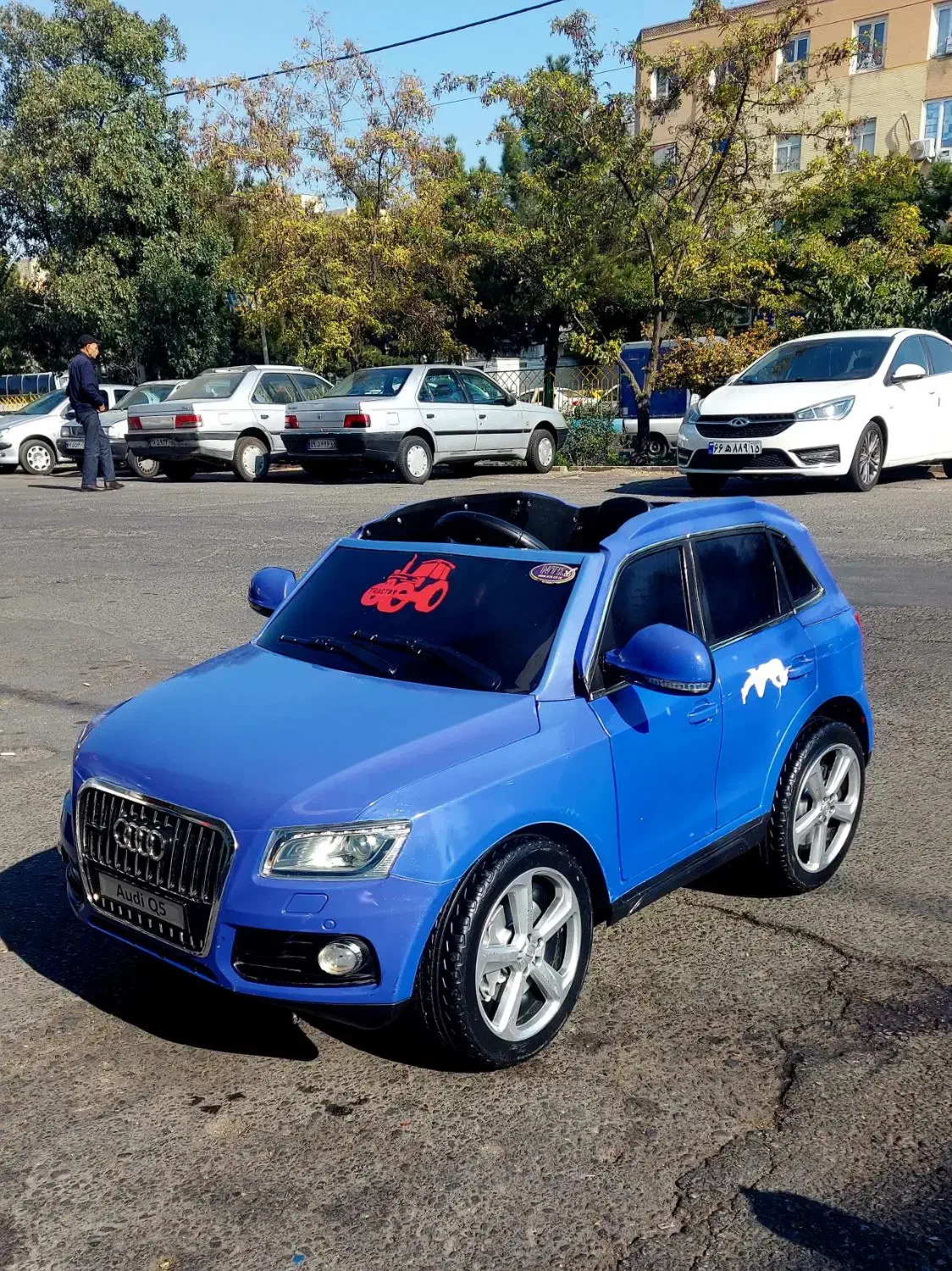 ماشین شارژی آئودی فلش خور|اسباب‌بازی بچه|تبریز, |دیوار