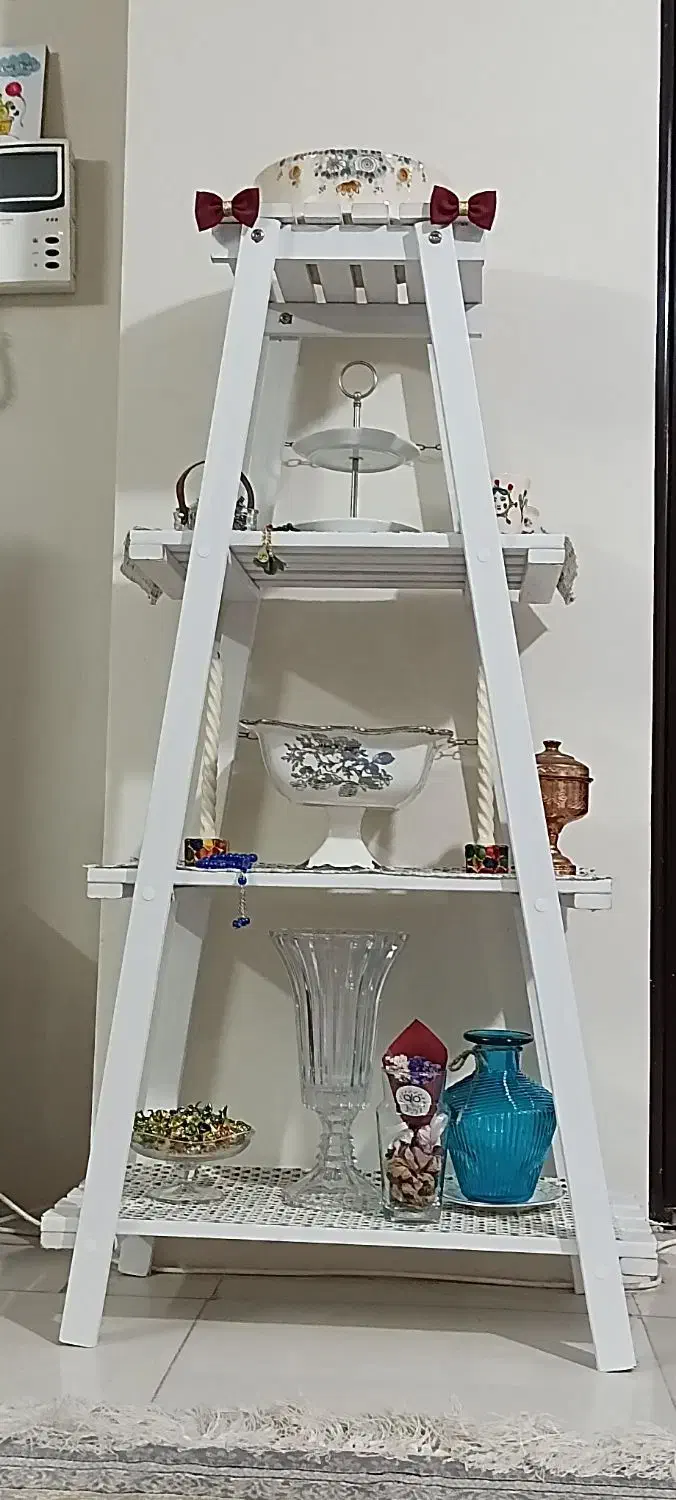 استند گل و قابلمه و کتابخانه|کتابخانه، شلف، قفسههای دیواری|تهران, امام زاده عبدالله|دیوار