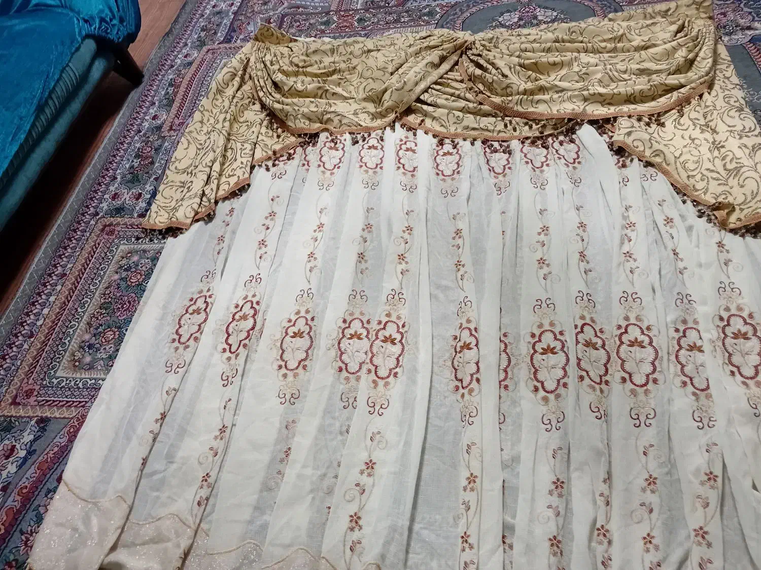 یک جفت پرده و والن|پرده، رانر، رومیزی|بندر انزلی, جهانگانی|دیوار