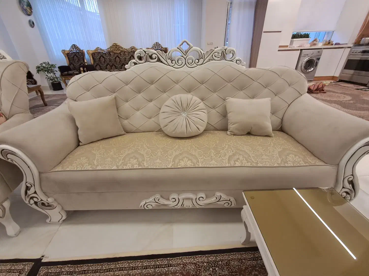 مبل ۸نفره راحتی|مبلمان خانگی و میز عسلی|سلماس, |دیوار