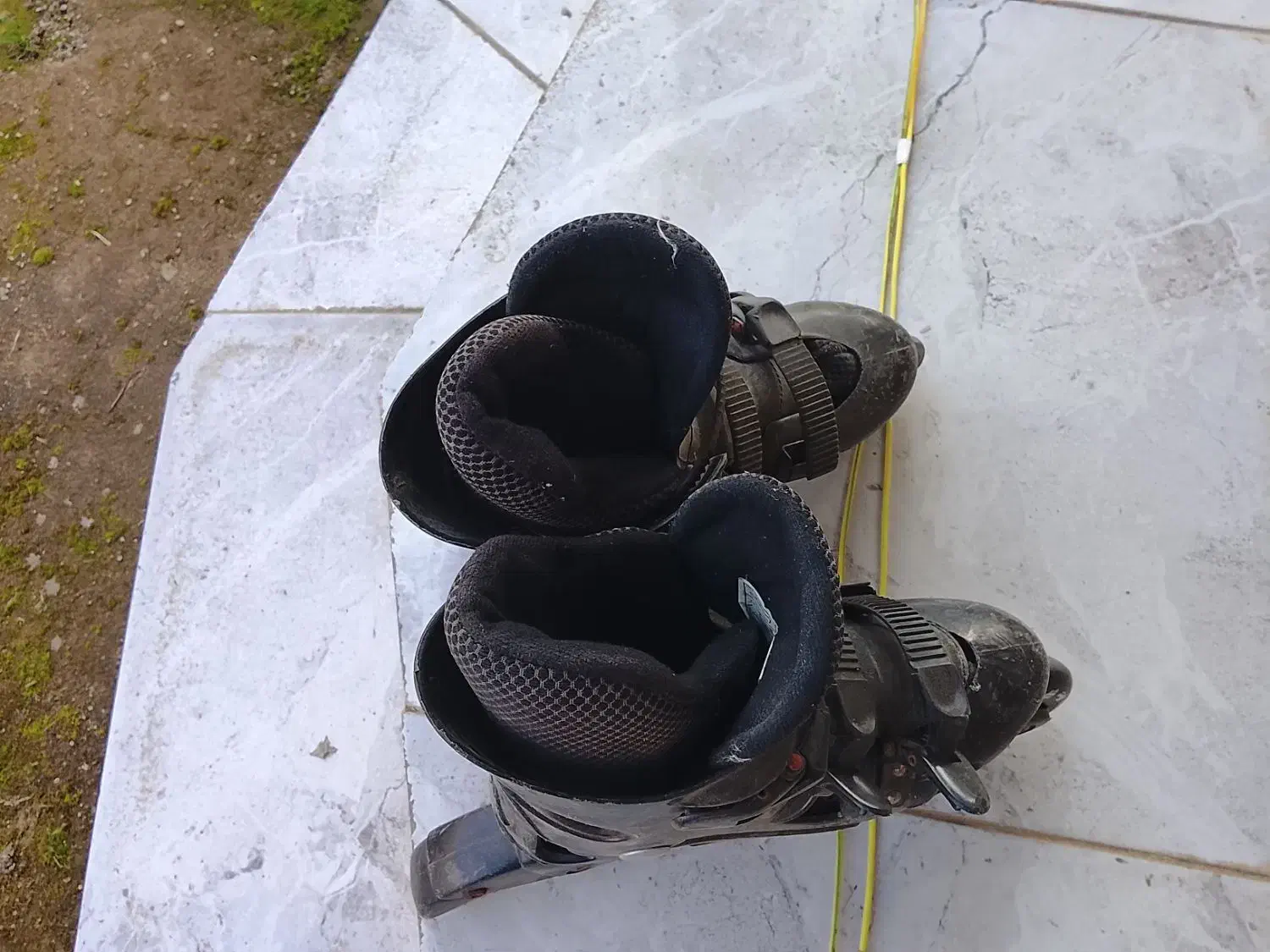 کفش‌‌.اسکیت.سایز  ۵-۶|دوچرخه، اسکیت، اسکوتر|رشت, پل تالشان|دیوار