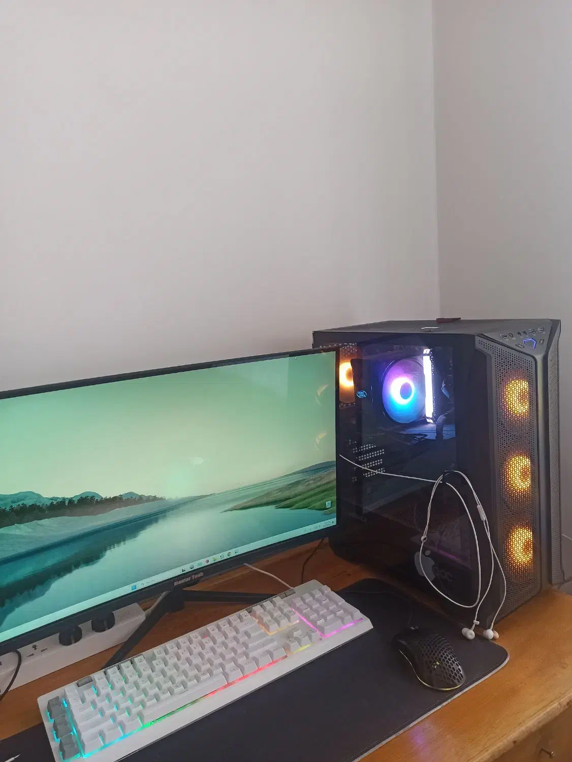 سیستم کامپیوتر گیمینگ|رایانه رومیزی|کرمانشاه, |دیوار