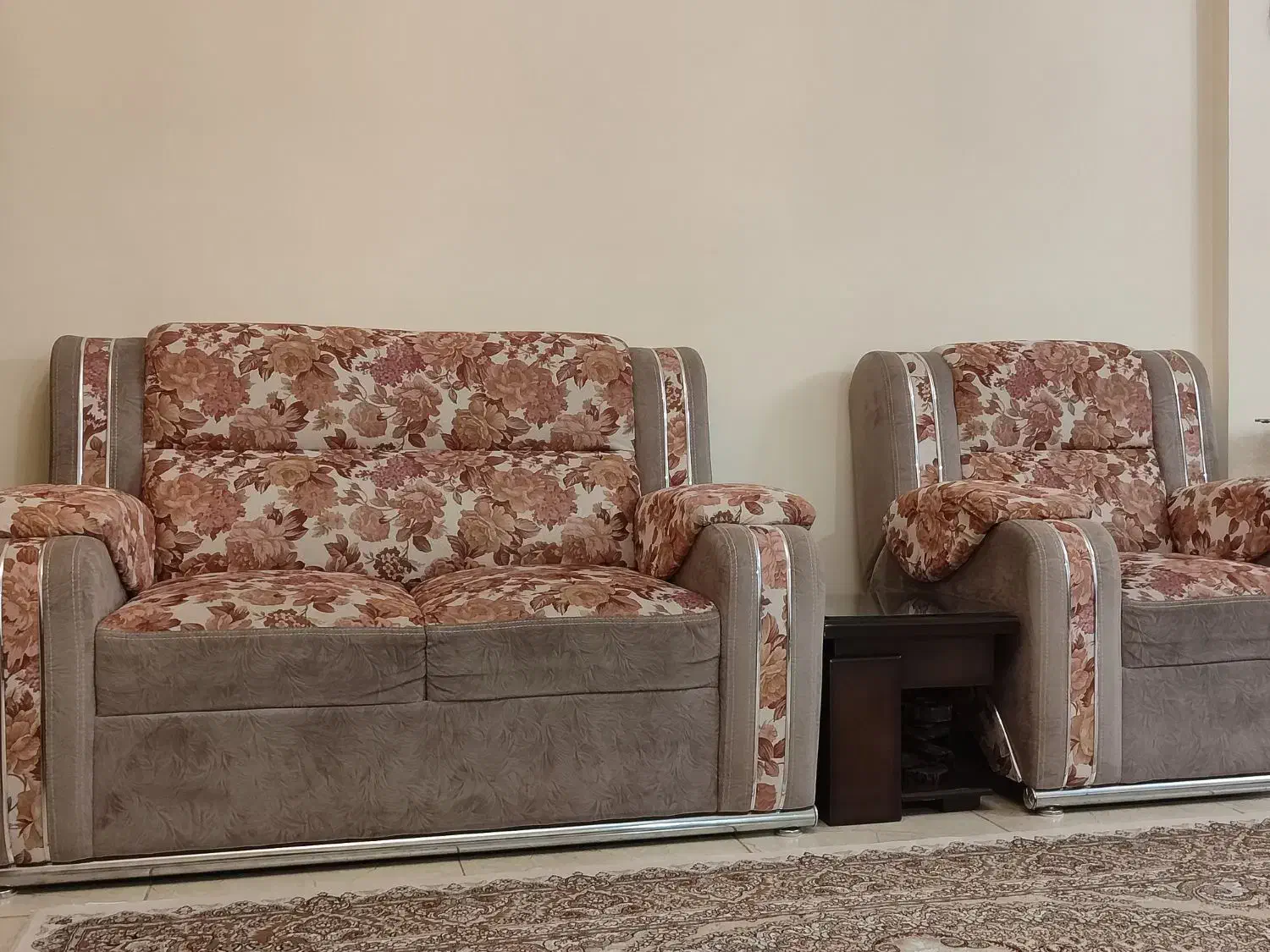 مبل|مبلمان خانگی و میز عسلی|سنندج, |دیوار