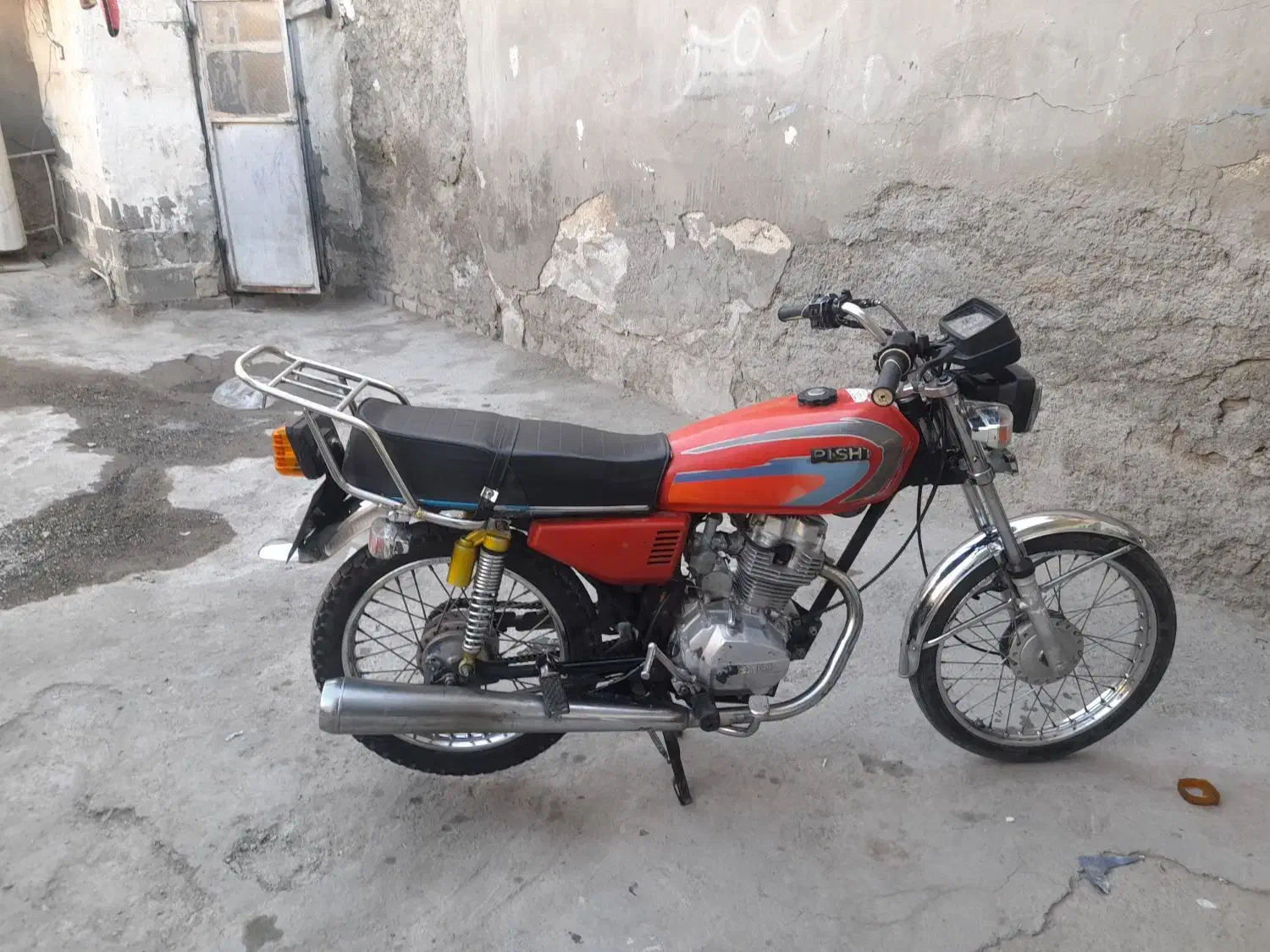 موتور ۱۲۵کم مصرف هندا معامله باطره قدیم|موتورسیکلت|ایرانشهر, |دیوار