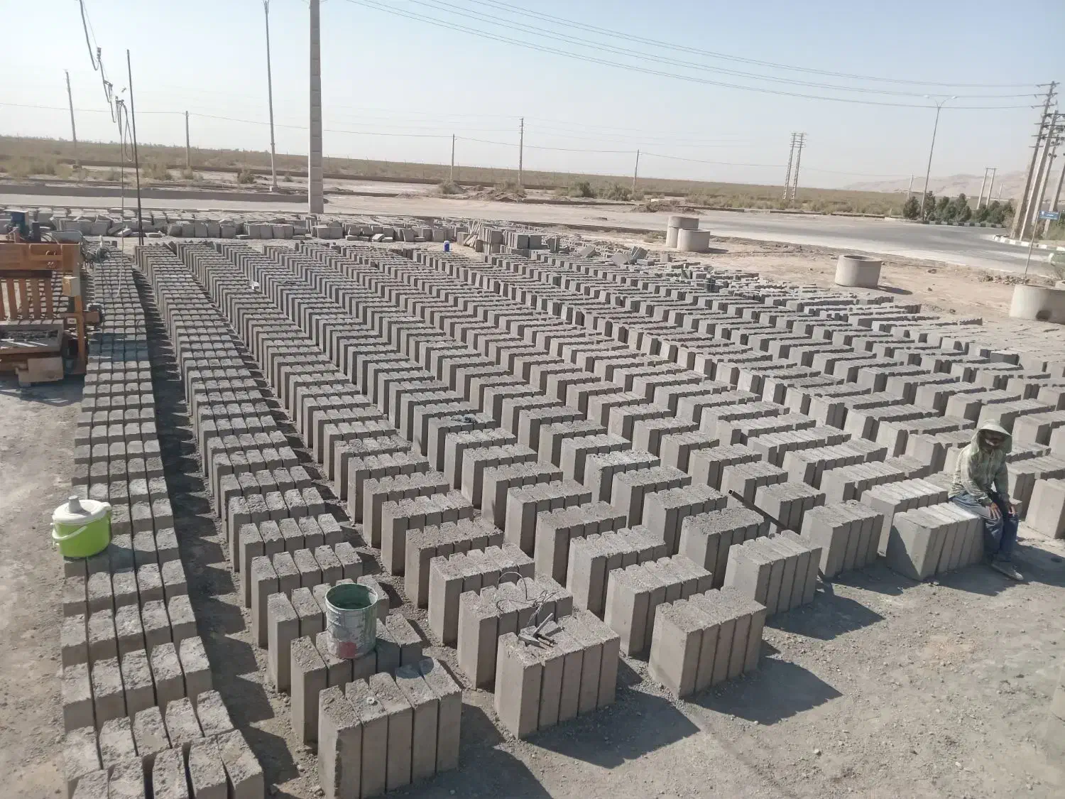 کارگاه تولید جدول بتنی|خدمات پیشه و مهارت|گرمسار, |دیوار