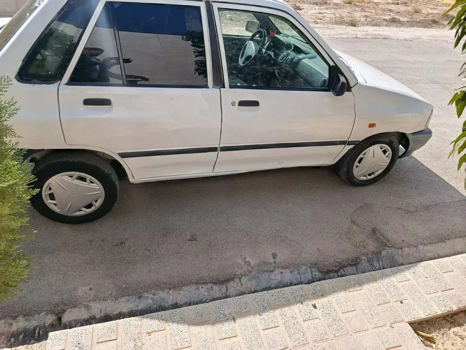 پراید ۳۱مدل۹۰|خودرو سواری و وانت|مرودشت, فاز اول شهرک فرهنگیان|دیوار