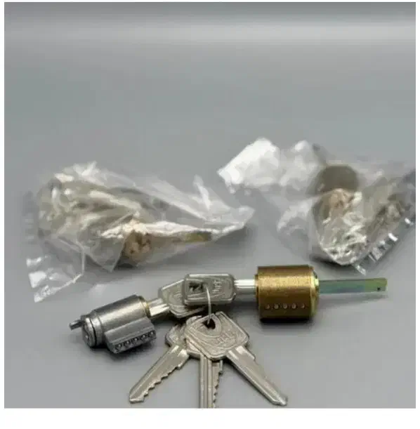 کلید سازی امیر|خدمات پیشه و مهارت|رشت, نظری|دیوار