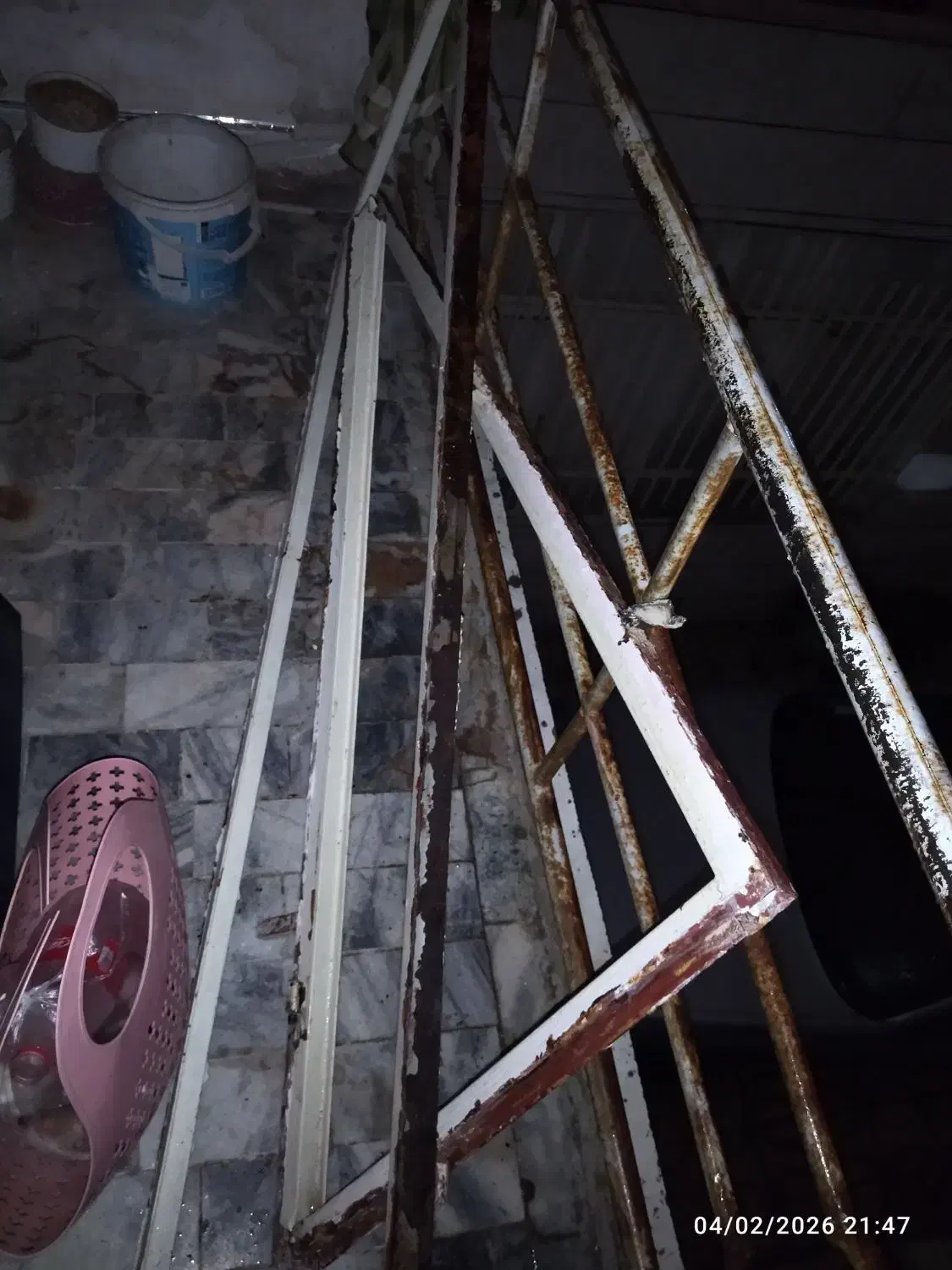 ضایعات پروفیل سبک|حراج|مشهد, کارمندان دوم|دیوار