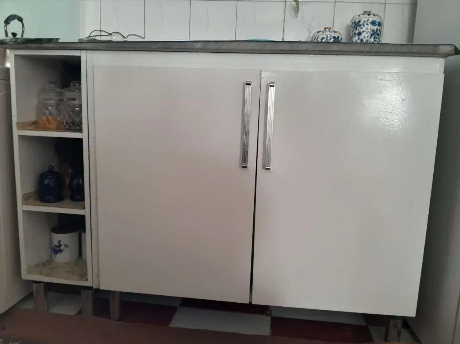 کابینت سالم|آب‌چکان و نظم‌دهنده ظروف|ساوه, |دیوار