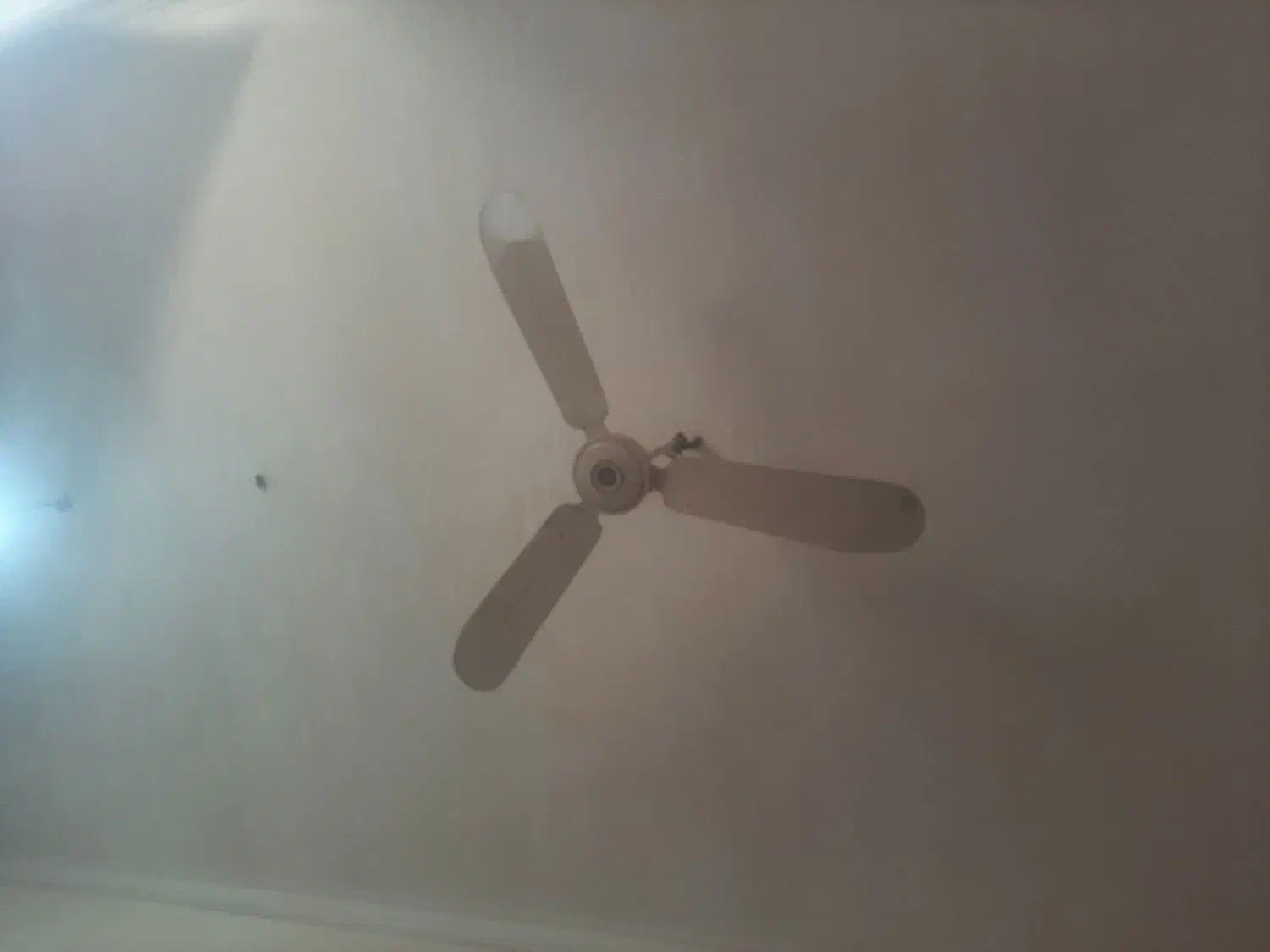 بوفه وماشین لباس شویی تمام اتوماتیک|ماشین لباسشویی و خشک‌کن لباس|بندرعباس, |دیوار