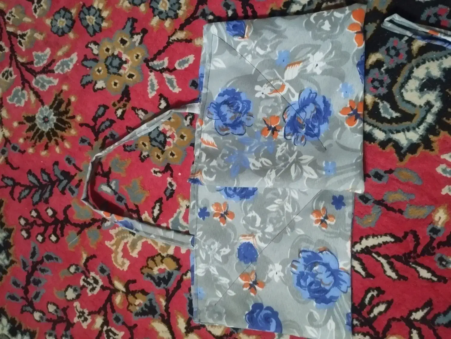 دستگیر|سفره، حوله، دستمال آشپزخانه|بروجرد, |دیوار