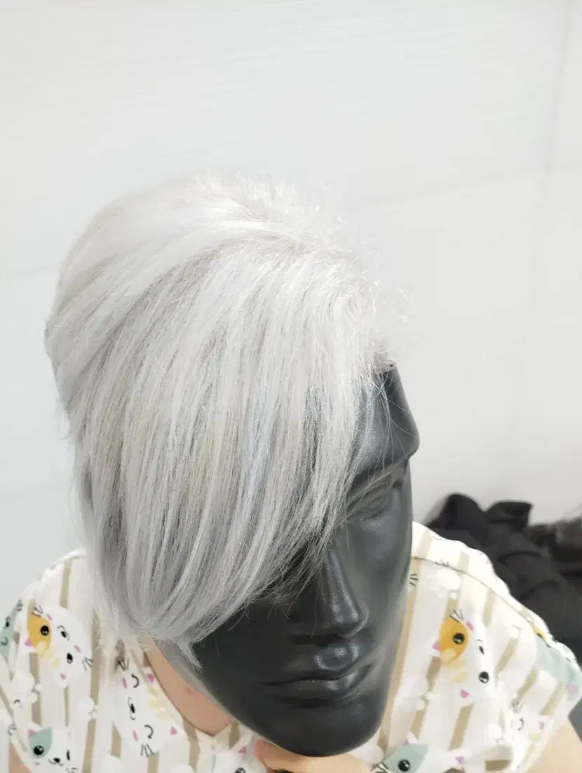 مدل برای رنگ همراه با کوتاهی رایگان|خدمات آرایشگری و زیبایی|کرمانشاه, |دیوار