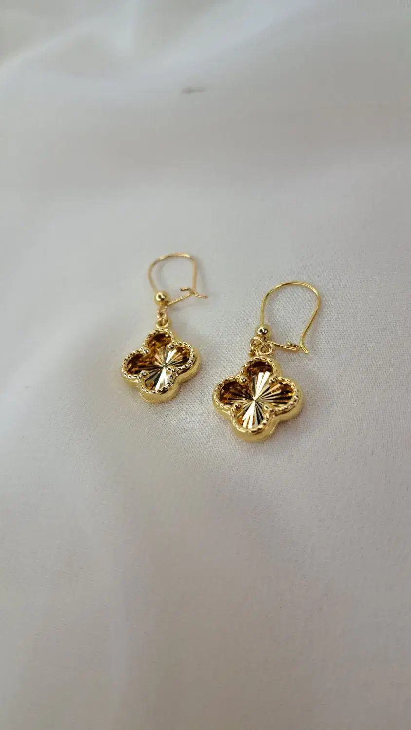 گوشواره های آویز طلا|جواهرات|کاشان, بازار کاشان|دیوار