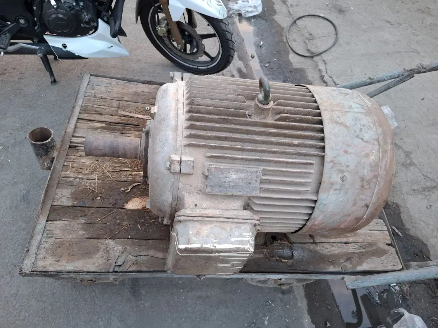 خریدوفروش الکتروموتور دینام گیربکس پمپ دستگاه|ماشین‌آلات صنعتی|تهران, شهرک شریعتی|دیوار