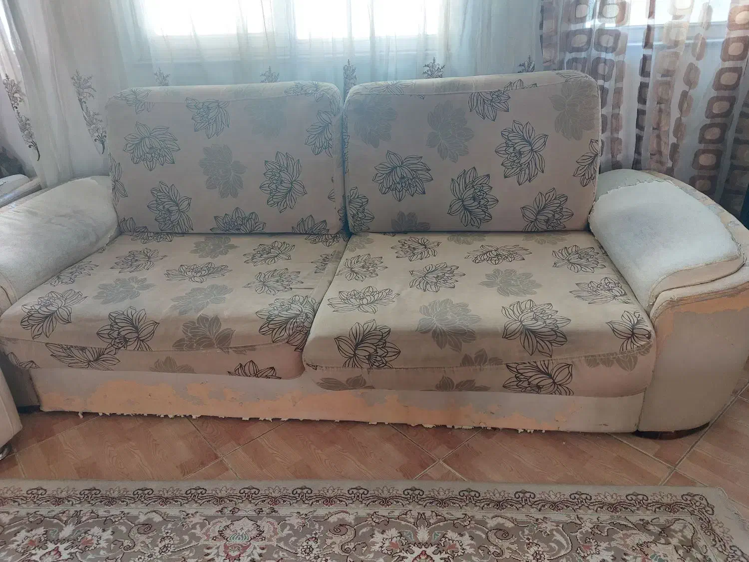 مبل 7نفره رایگان|مبلمان خانگی و میز عسلی|ارومیه, |دیوار