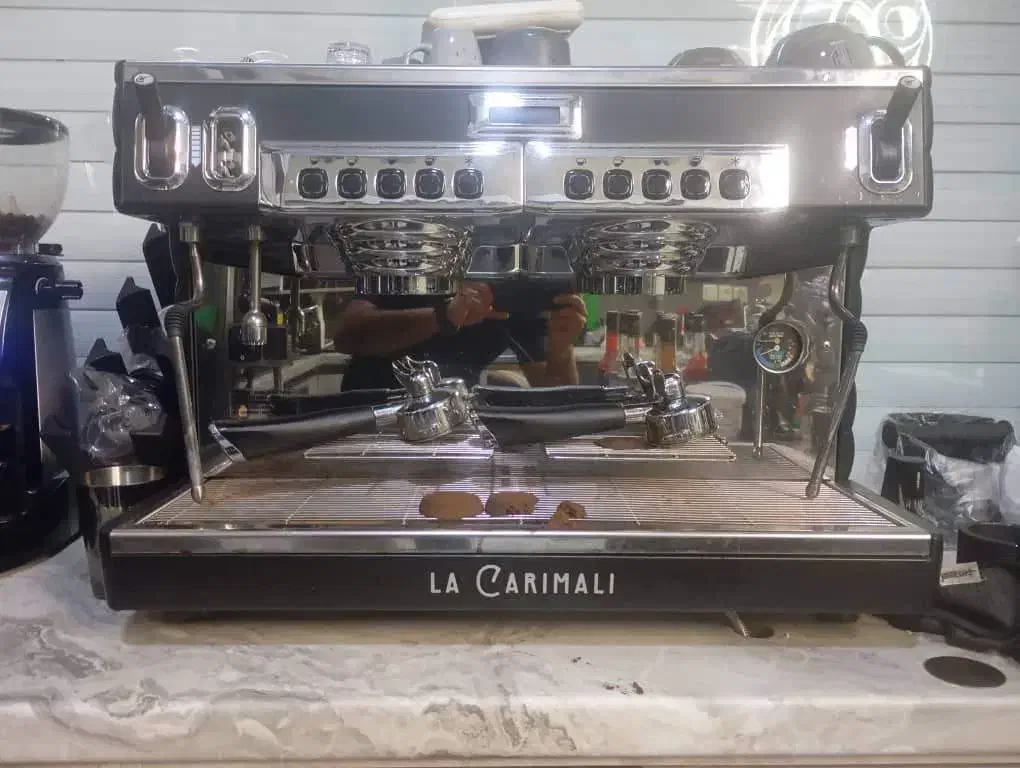 تعمیر و سرویس کامل انواع اسپرسوساز خانگی و صنعتی|کافی‌شاپ و رستوران|شیراز, لاله|دیوار