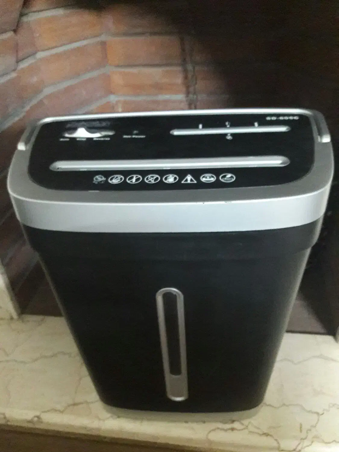 دستگاه کاغذ خورد کن|دفتر کار|گرگان, |دیوار