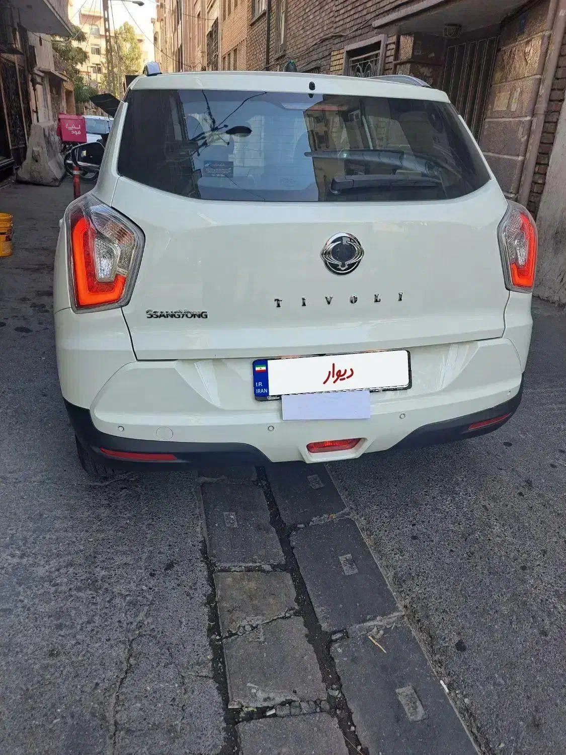 تیوولی 2018سفید آرمور 25000کارکرد|خودرو سواری و وانت|تهران, جمالزاده|دیوار
