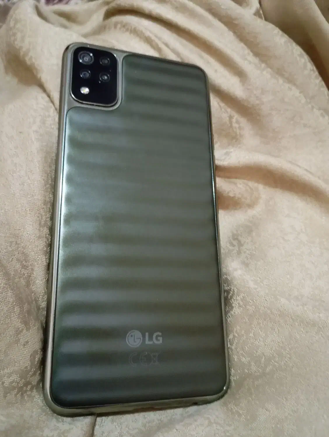 شخصی|موبایل|کاشان, قطب راوندی|دیوار