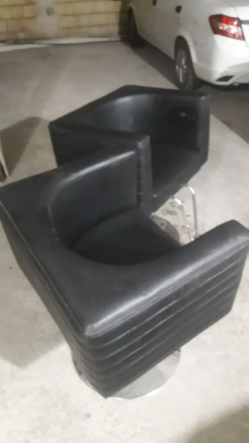 صندلی جکدار|صندلی و نیمکت|رباط‌کریم, الارد|دیوار