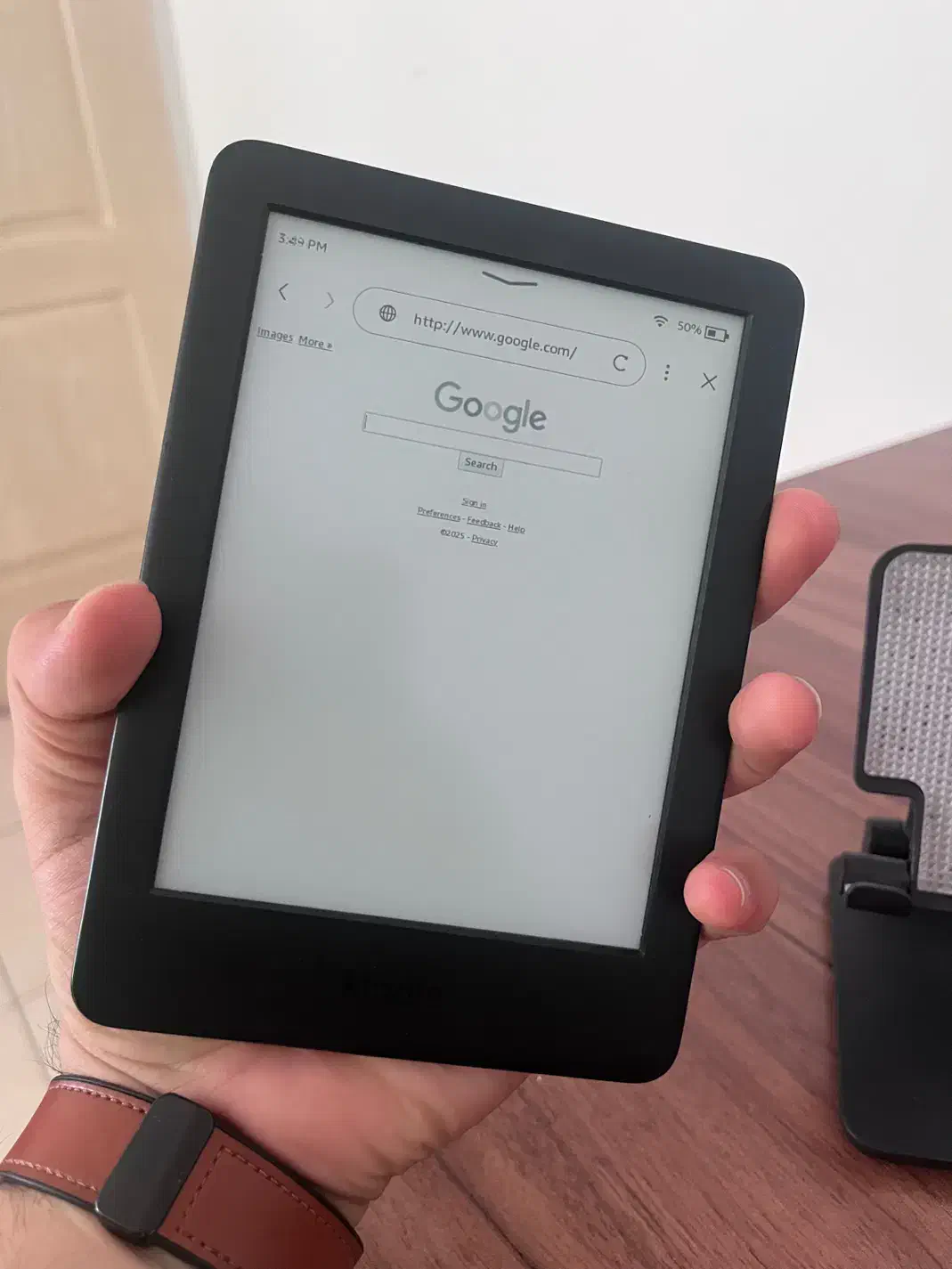 کتابخوان دیجیتال Kindle 10th gen|تبلت|پرند, فاز ۲|دیوار