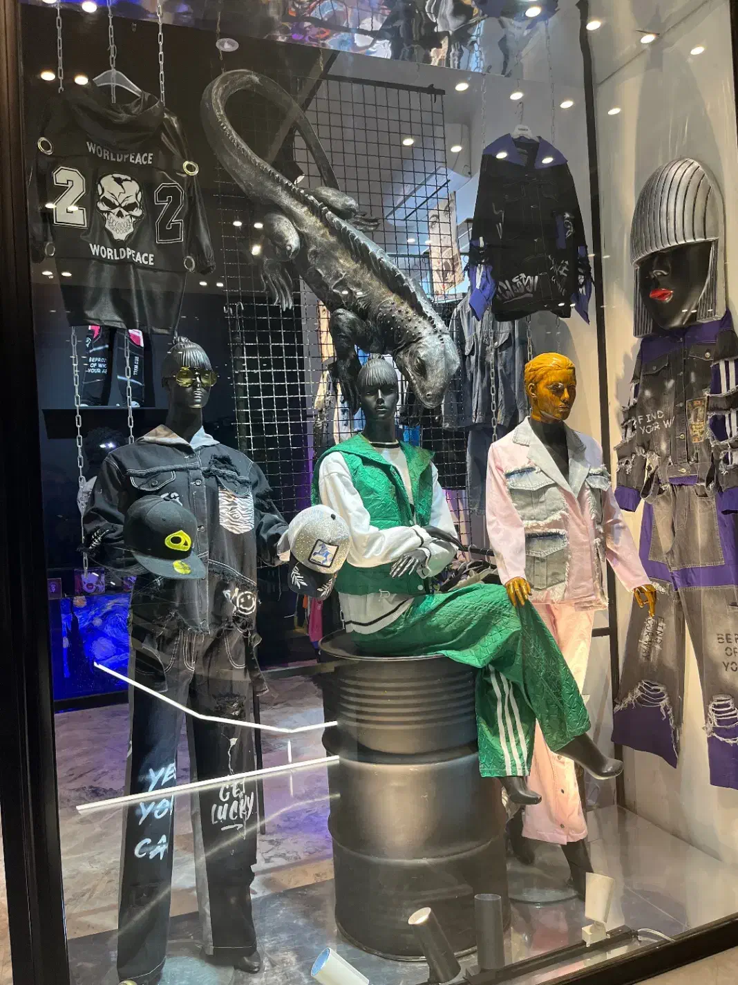 فروشنده و بلاگر|استخدام خدمات فروشگاه و رستوران|تهران, شهرآرا|دیوار